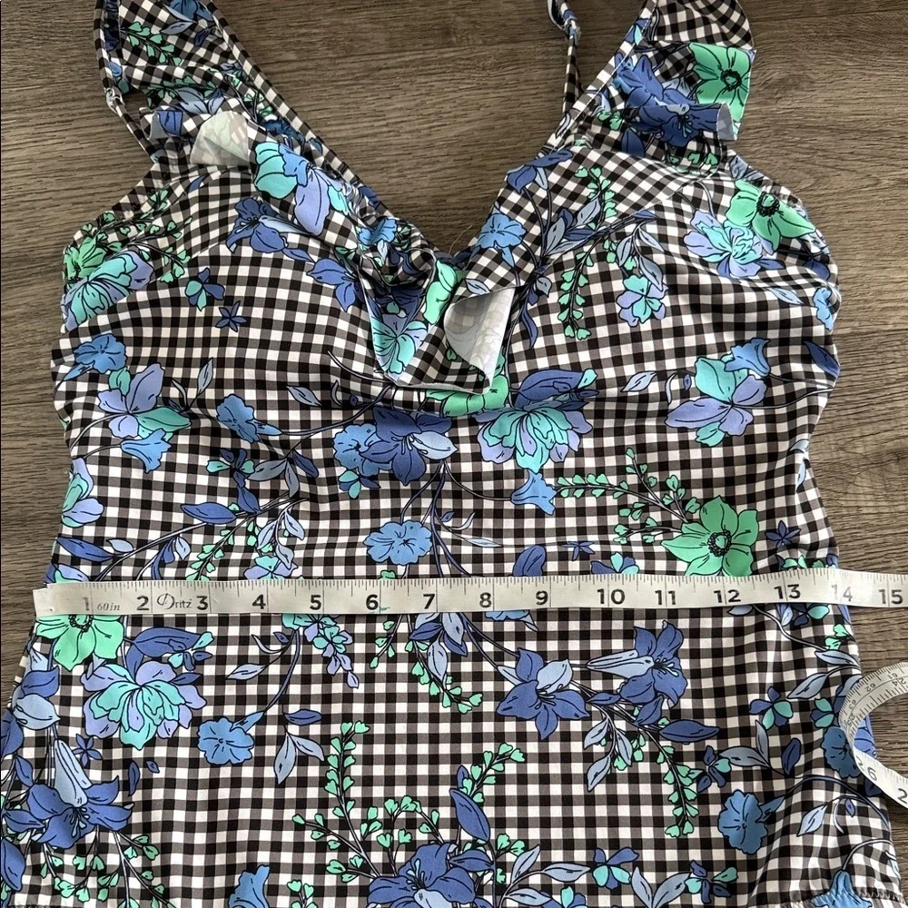Lands' End Blue Floral Checkered one piece Swimsuit size: 10